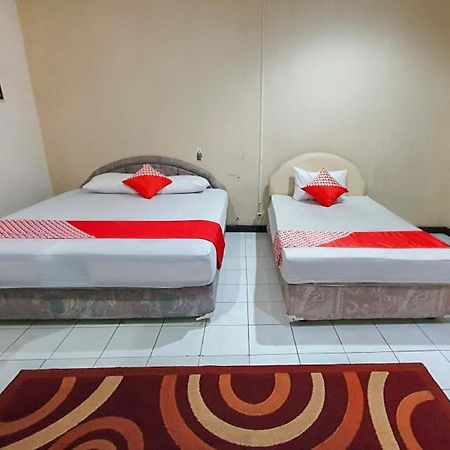 OYO 3758 Hotel Garuda Syariah Bontang Bagian luar foto